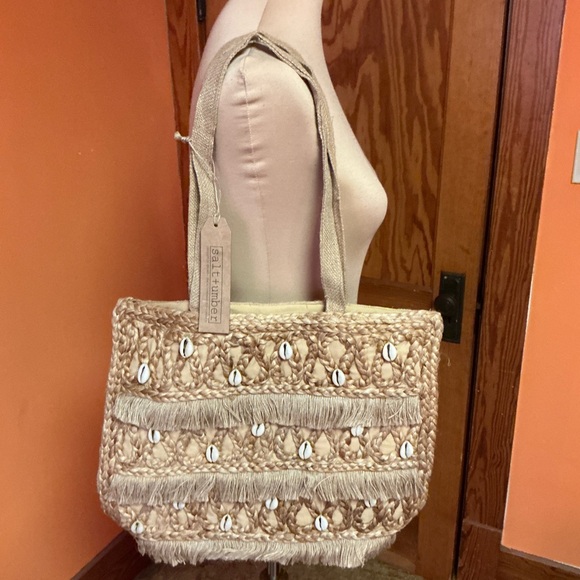 Salt & Umber Woven Straw Tote Bag Shell Detail Fringe Boho NWT - Picture 9 of 11